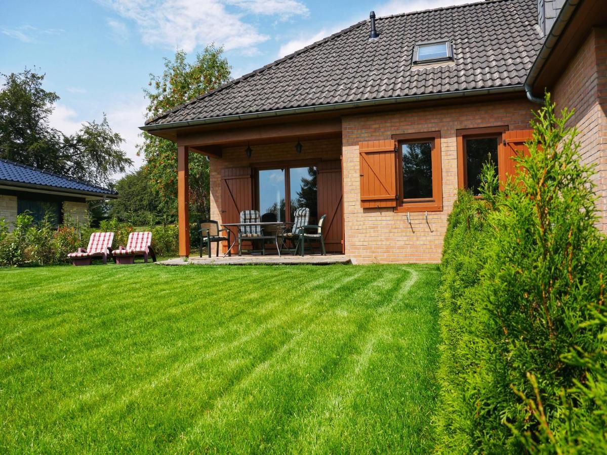 וואימס Landhaus Am See Von Robertville מראה חיצוני תמונה